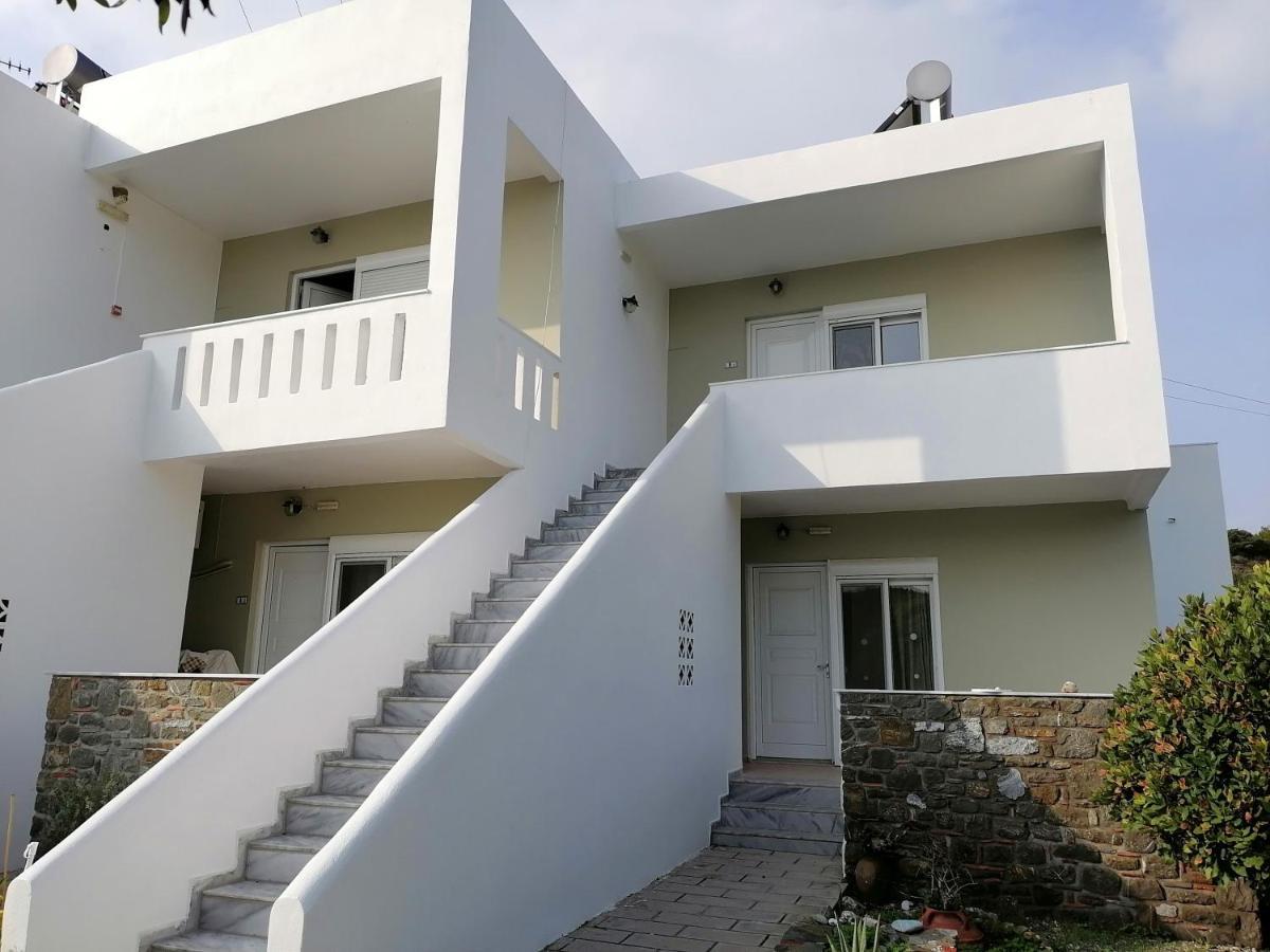 Tselios Apartments & Studios Kiotari Esterno foto