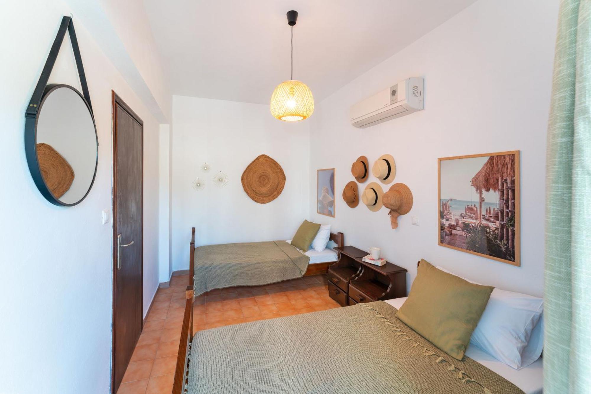 Tselios Apartments & Studios Kiotari Camera foto